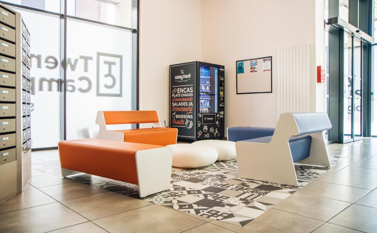 אפרטהוטל Twenty Business Flats Nimes Trigone מראה חיצוני תמונה