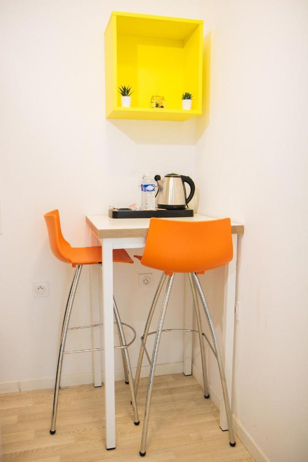 אפרטהוטל Twenty Business Flats Nimes Trigone מראה חיצוני תמונה