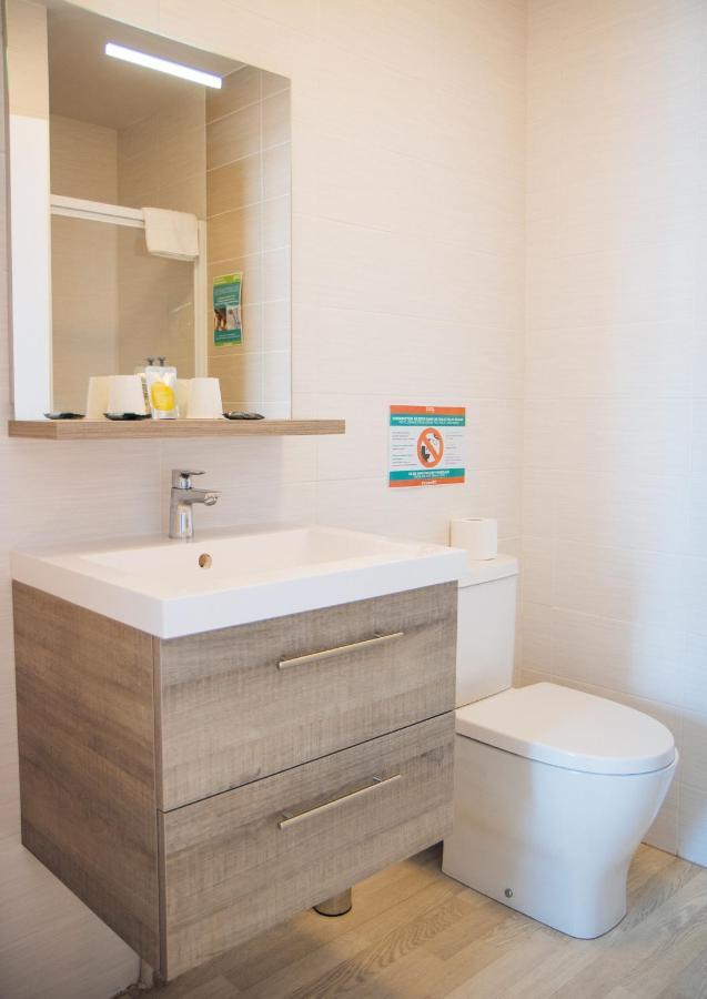 אפרטהוטל Twenty Business Flats Nimes Trigone מראה חיצוני תמונה
